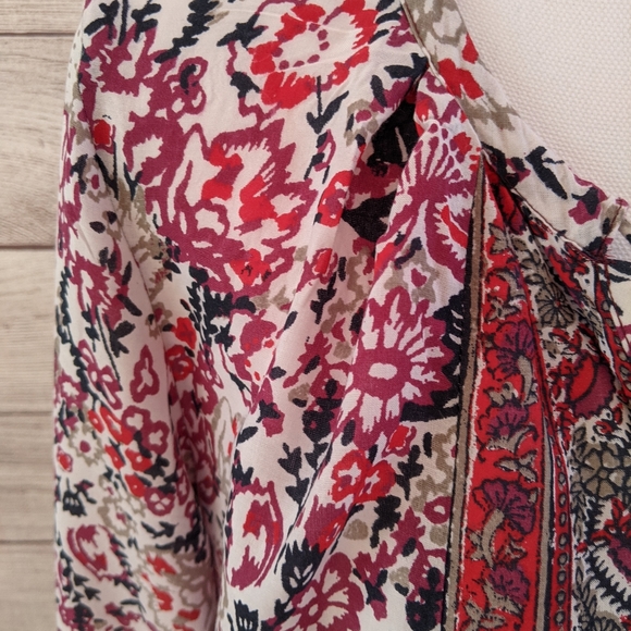 Lucky Brand top size medium, pink floral - Picture 7 of 12